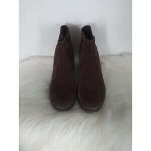 Clarks Collection Women's Size 10 Suede Soft Cushion Ankle Boots Brown